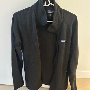 Men’s Patagonia Fleece Jacket in Medium. Never worn.